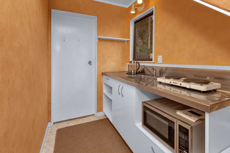 63 Memorial Drive Parahaki_23