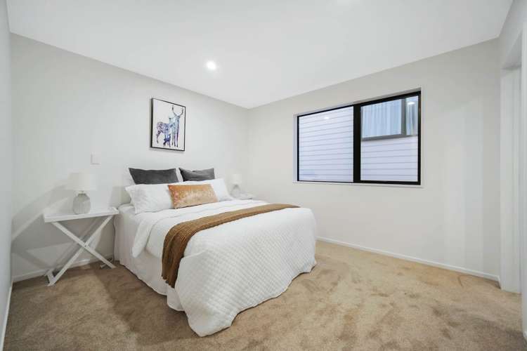 5 Uru Drive Flat Bush_24
