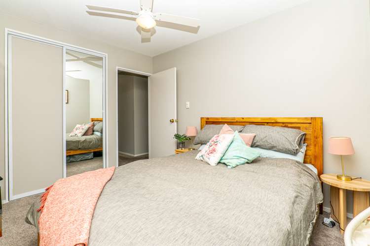 2/28a Staveley Street Avonhead_12