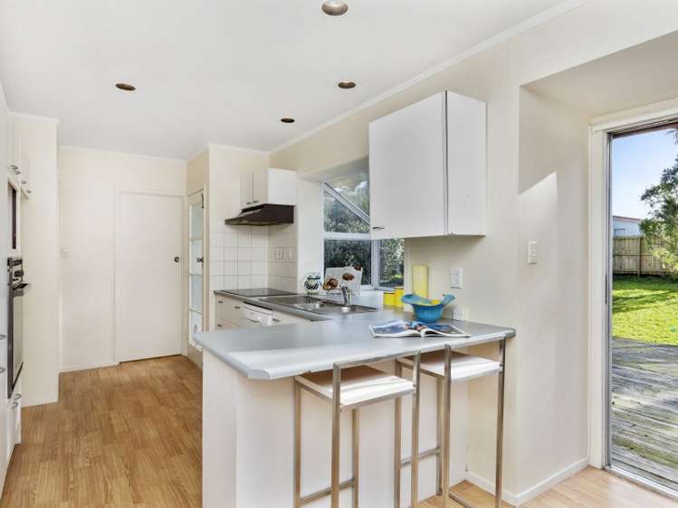 74 Angelo Avenue Howick_5