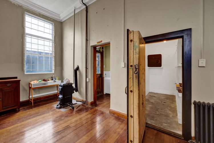 58 South Road Manaia_9