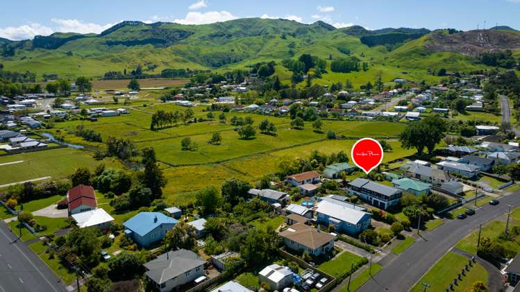 8 Aorangi Road Paeroa_21