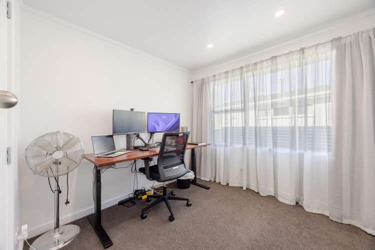 86 Wycliffe Street Onekawa_18