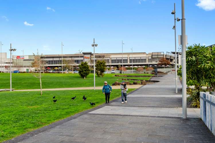 303/3 Rose Garden Lane Albany_12