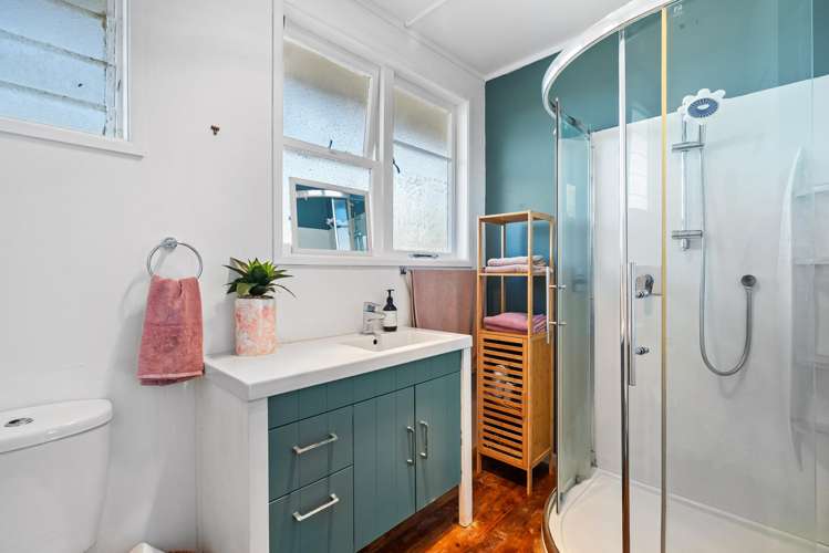 13 Mcinnes Avenue Kamo_8