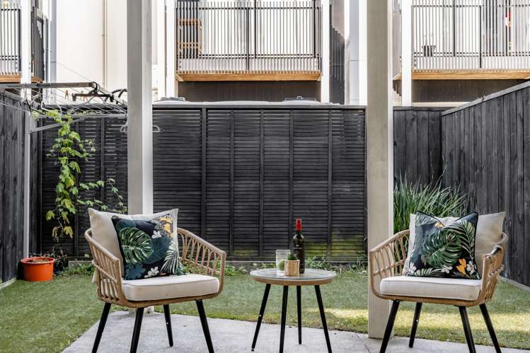 5 William Stratton Lane Hobsonville Point_5