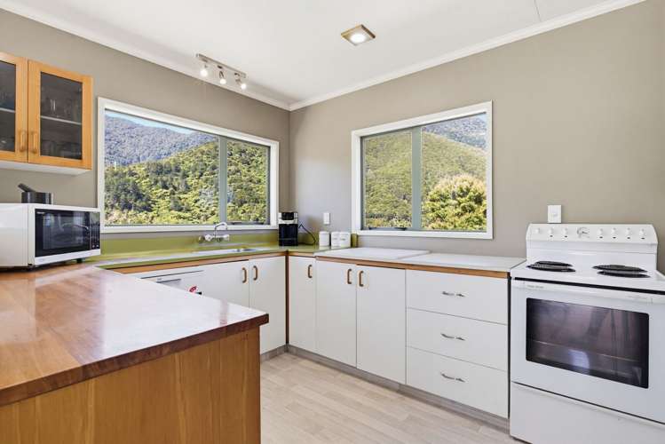 3 Soucis Lane Okiwi Bay_6