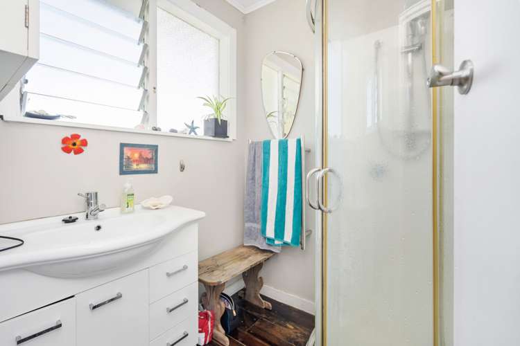 14 Waimahanga Road Onerahi_8