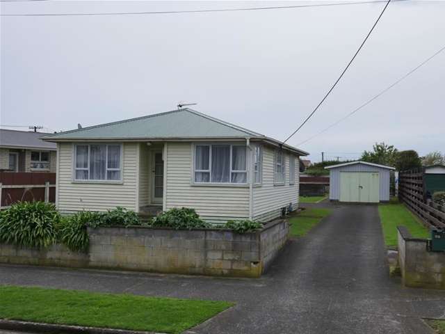 22 Mcguire Street Hawera_3