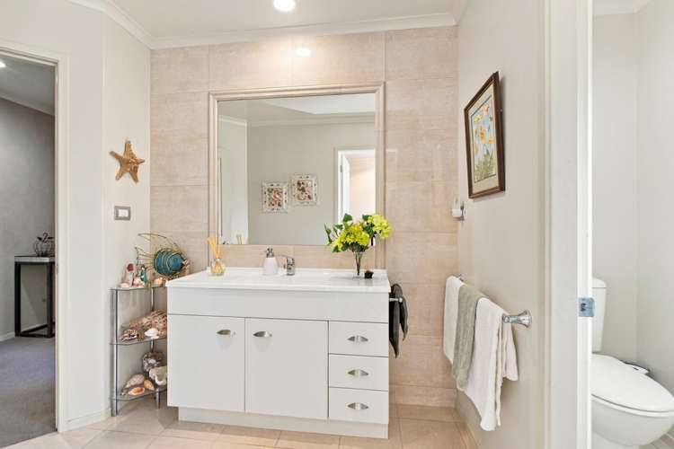 17 Balboa Key Papamoa_15
