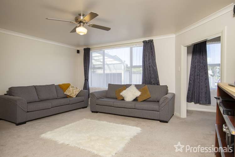 25 Hilton Road Carterton_6