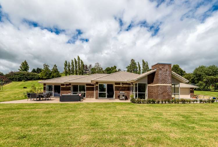 25 Judge Richardson Drive Opaheke_1