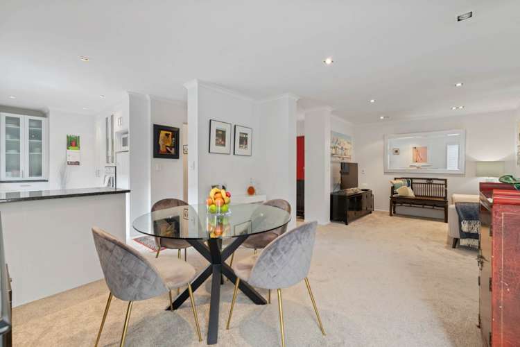 32a Saint Vincent Avenue Remuera_7