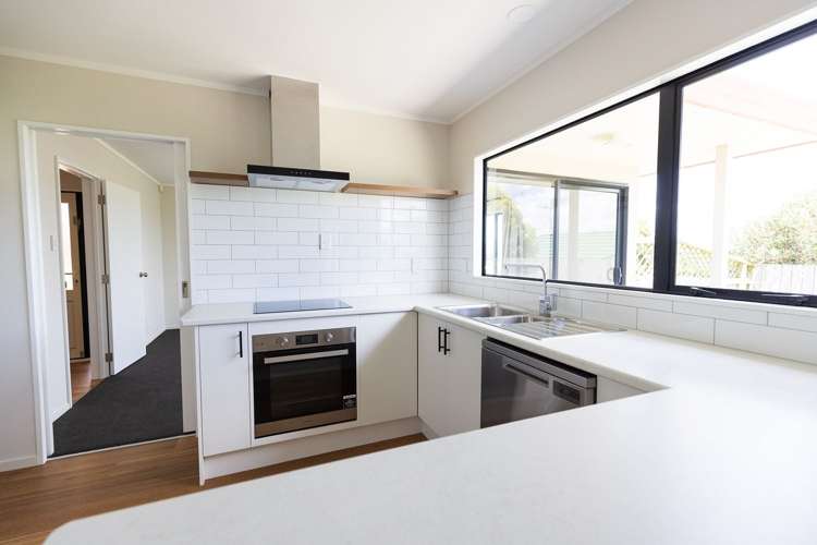 21 Logan Way Kelvin Grove_3