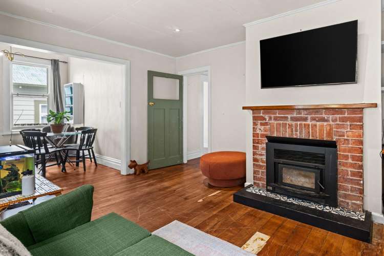9 Chaucer Road South_5