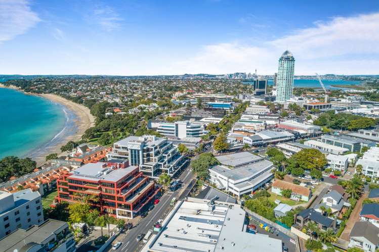 Level 1/Area B 132 Hurstmere Road Takapuna_6