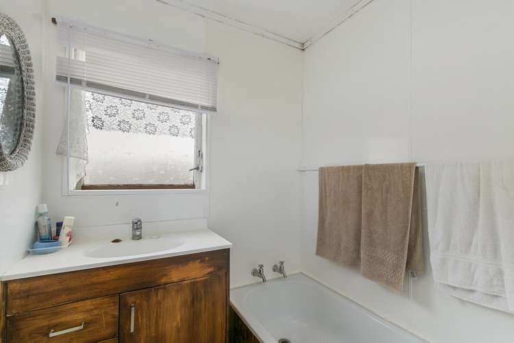 43 Mohaka Street Wainuiomata_10