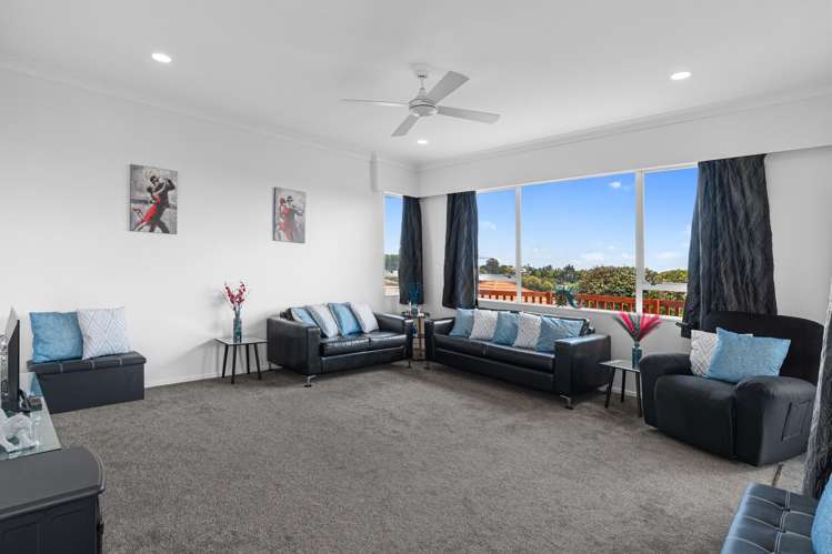 49 Mahonia Place Pyes Pa_14