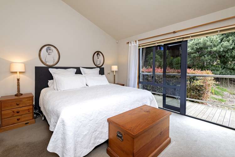 2/8 Waterloo Street Howick_16