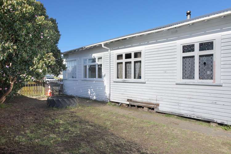 42 Stewart Street Marton_17