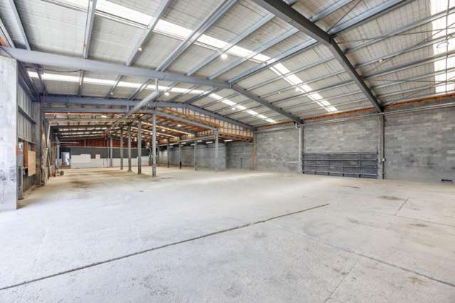 Prime 1,400sqm Warehouse and Yard For Lease