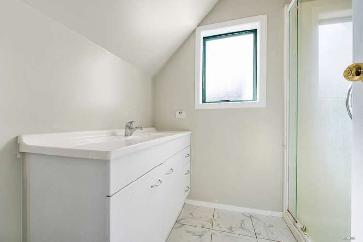 33 Boyd Avenue Royal Oak_8