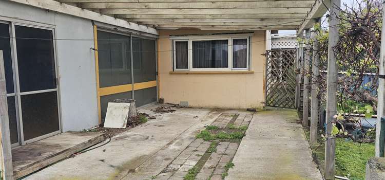 16 Suffolk Street Patea_9