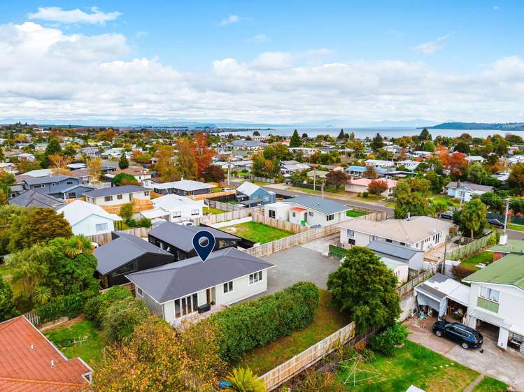 2/17 Matipo Street_0