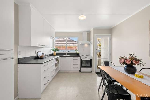 2/52A Wilford Street Wallaceville_1