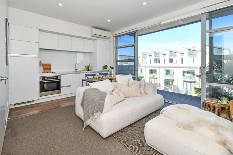 385 Murphys Road_1