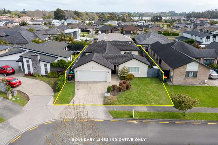 8 Canini Grove Karaka_32