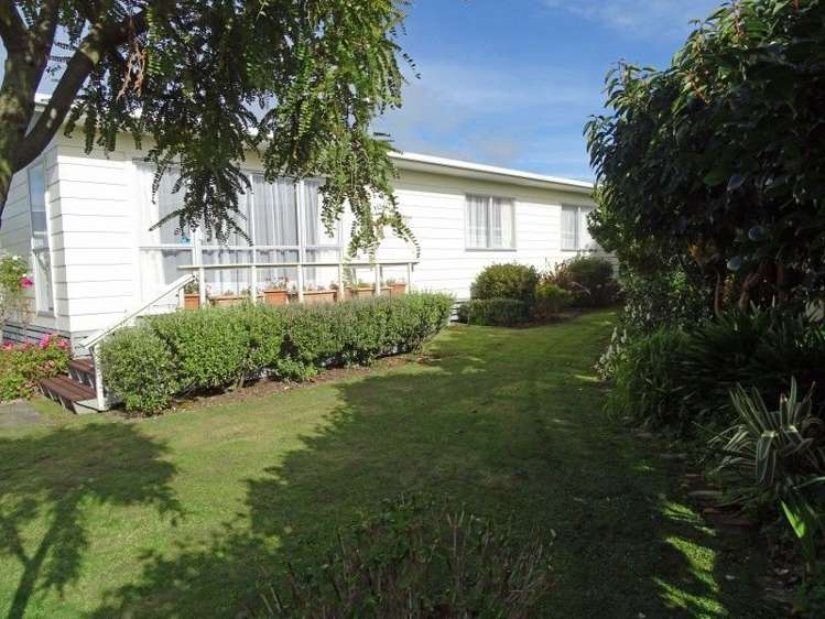 24 Waimarei Avenue Paeroa_15