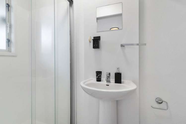 24 Banks Road Mt Wellington_26