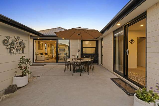 41 Carlsen Street Burwood_3