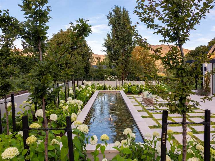 8 Marshall Avenue Dalefield/Wakatipu Basin_15