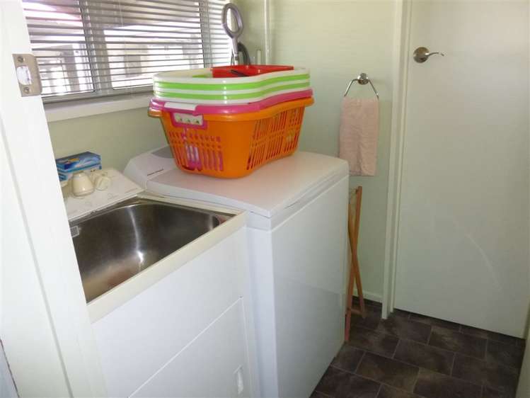 17 Queen Street Pareora_15