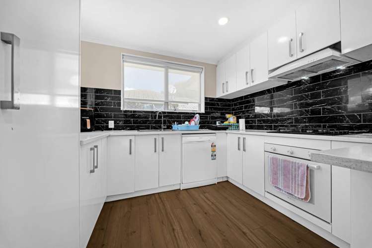 7 Scotts Field Drive Takanini_27