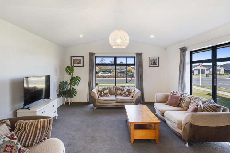 115 Northmoor Boulevard Rolleston_10