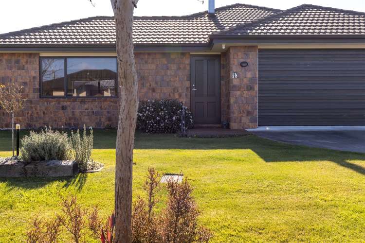 12 River Terrace Renwick_20