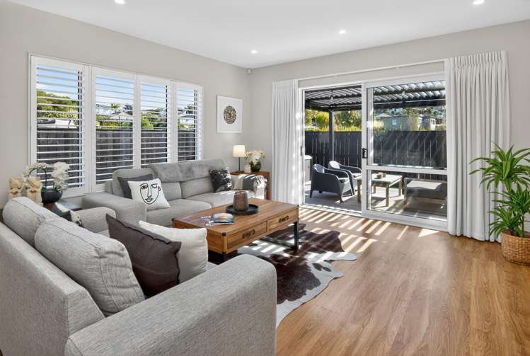 8C Jern Place Eastern Beach_16