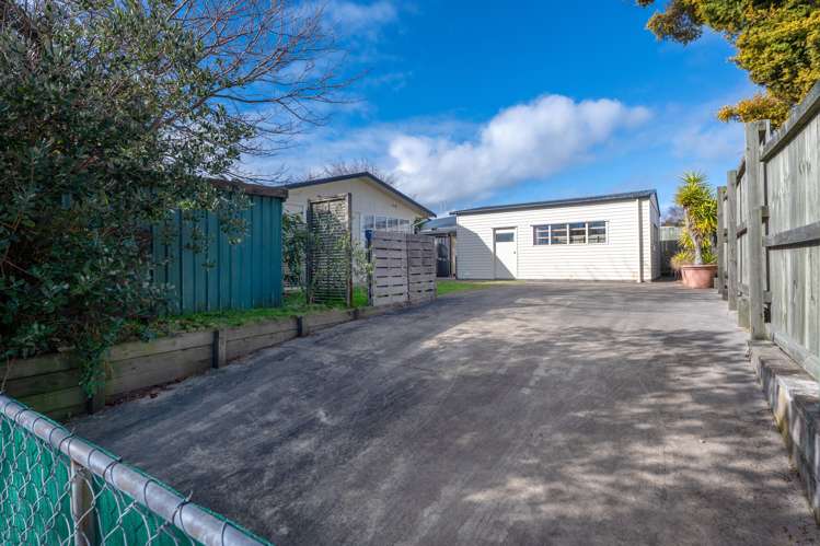 1 Milton Grove Owhata_16