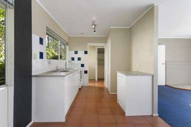 10 Dakota Avenue_2