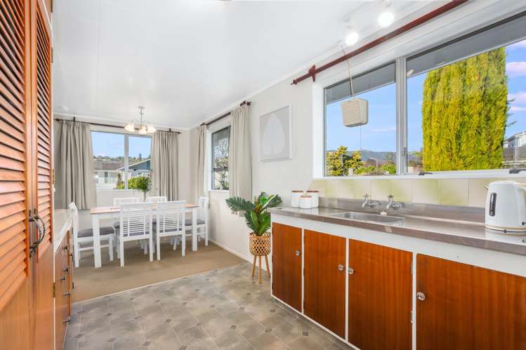 1/13 Roband Crescent Brown Owl_8