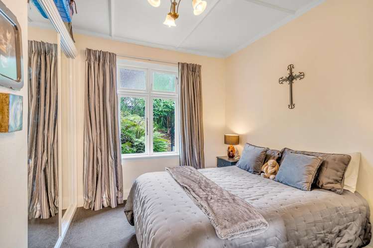 51 Frame Street North East Valley_13