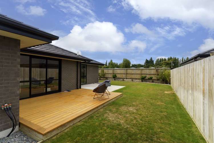 20 Evelyn Crescent Marshland_16