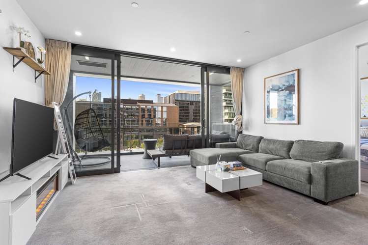 404/70 Daldy Street_2