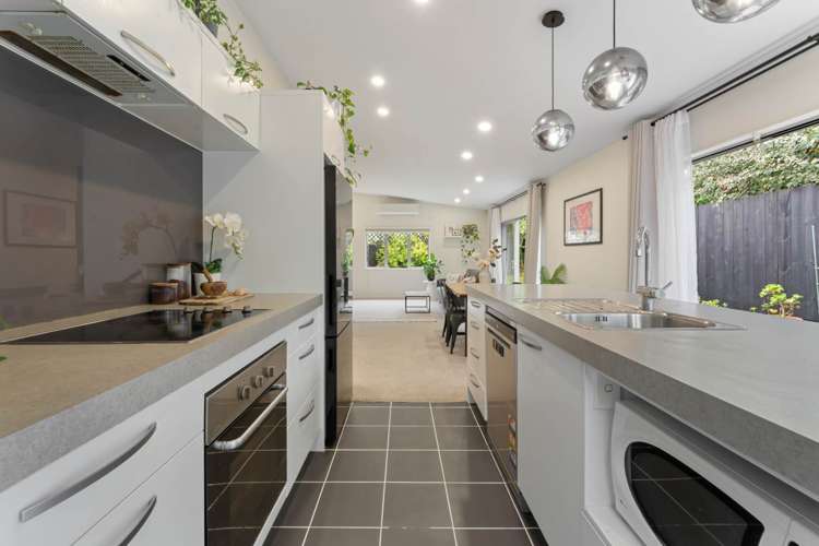 38a Sequoia Place Sunnynook_4