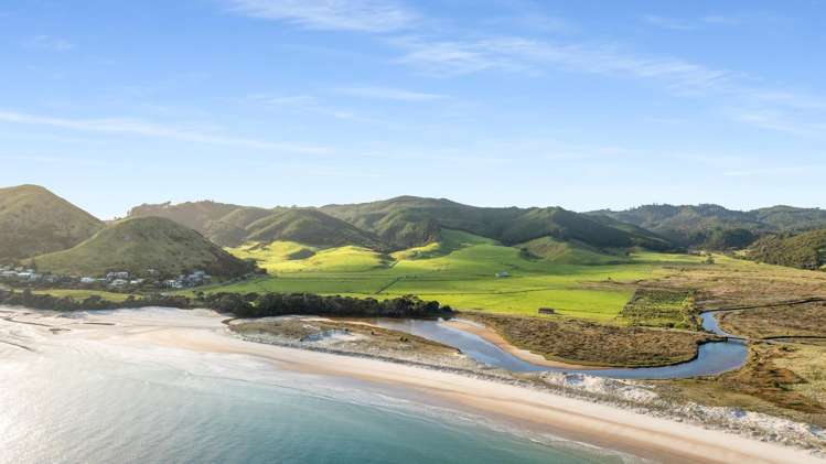 550 Black Jack Road Opito Bay_10