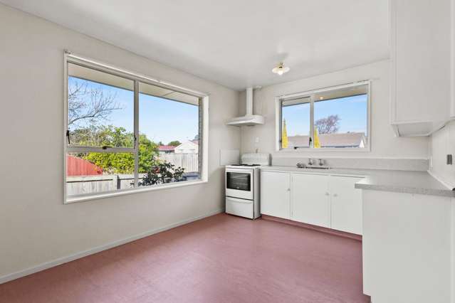 2/68 Kawau Crescent Bromley_1