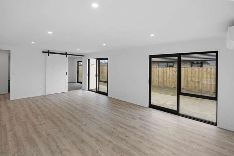 21 Rosalind Avenue Darfield_11
